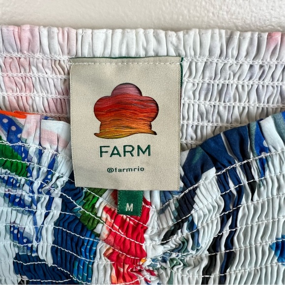 NEW Farm Rio Macaw Wind Smocked Crop
Top Beaded in Medium - Picture 10 of 10